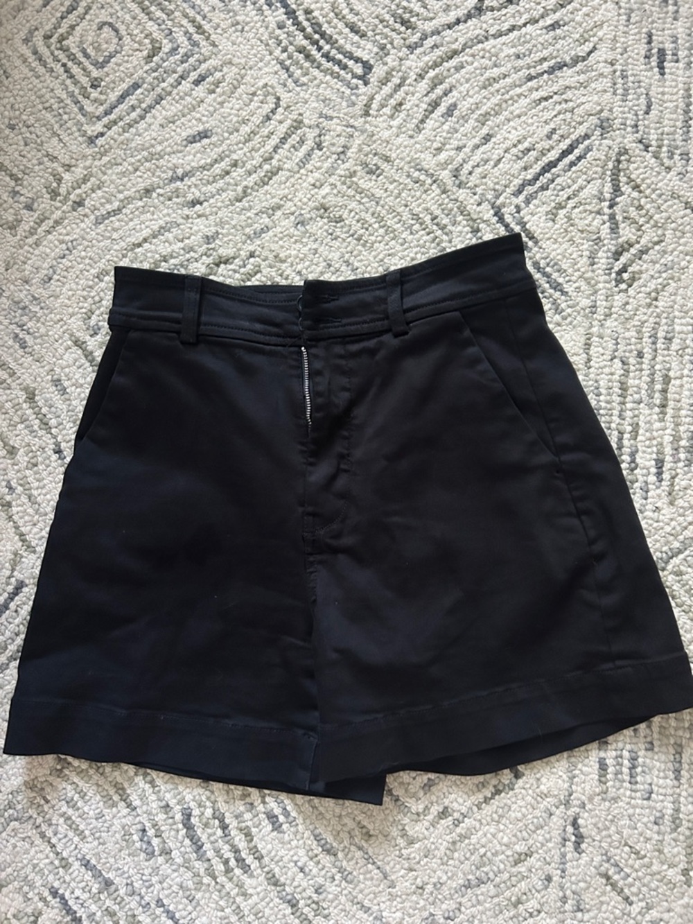 Everlane Black High-Rise Tailored Shorts